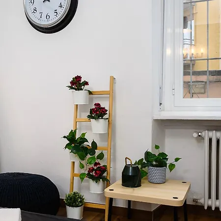 Insubria 8-dx - Monolocale Cool Appartement *