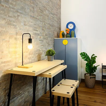 Appartement Insubria 8-dx - Monolocale Cool *