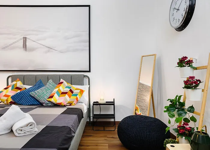 Apartment Insubria 8-dx - Monolocale Cool