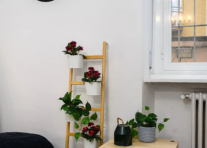 Insubria 8-dx - Monolocale Cool Apartment *