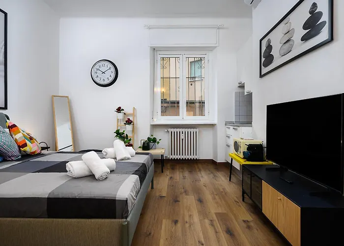 Insubria 8-dx - Monolocale Cool Apartment *